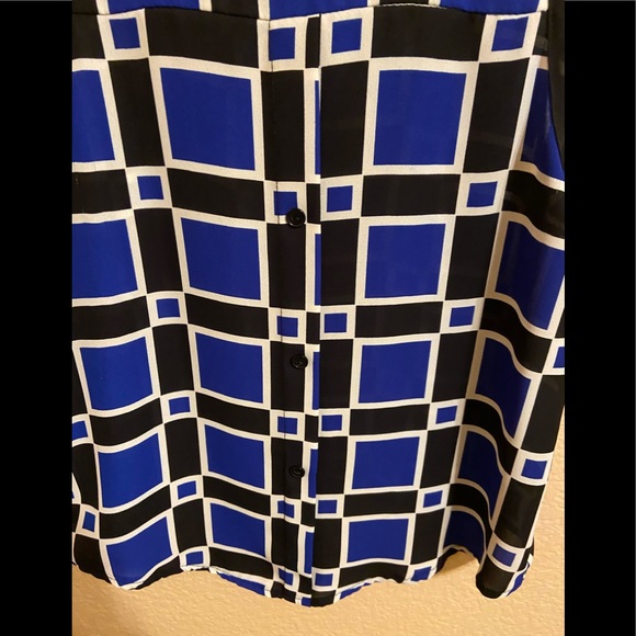 Black and blue transparent top - Picture 3 of 5